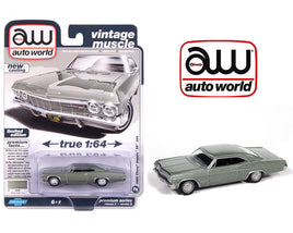 Auto World Release 2B Vintage Muscle 1965 Chevy Impala SS 396