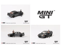 Mini GT #869 Nissan GT-R R32 Gunmetal W/ Matsuda figure